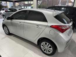 HYUNDAI - HB20 - 2016/2017 - Prata - R$ 56.800,00