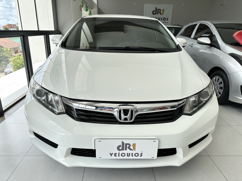 HONDA - CIVIC - 2012/2012 - Branca - R$ 61.800,00