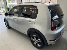 VOLKSWAGEN - UP - 2019/2020 - Prata - R$ 69.800,00