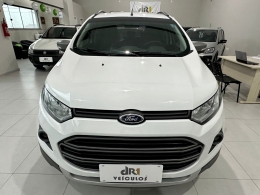 FORD - ECOSPORT - 2015/2015 - Branca - R$ 58.900,00